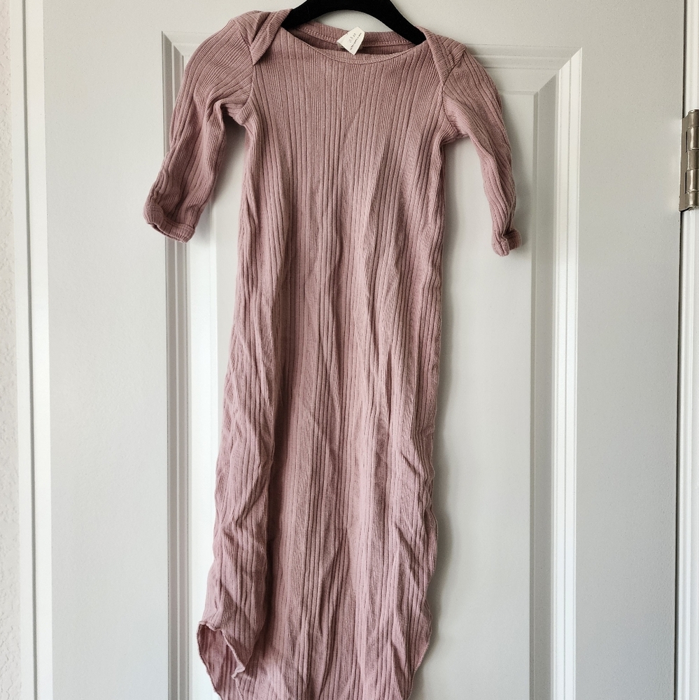 Kate Quinn Knotted Grown Mauve